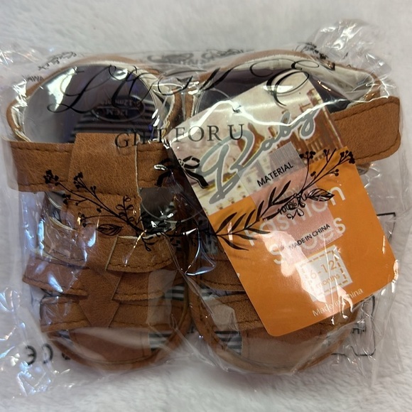 Baby Unisex Sandals Rubber Sole Summer Shoes Sandals 100% PU 6-12 Months NWT - Picture 6 of 7